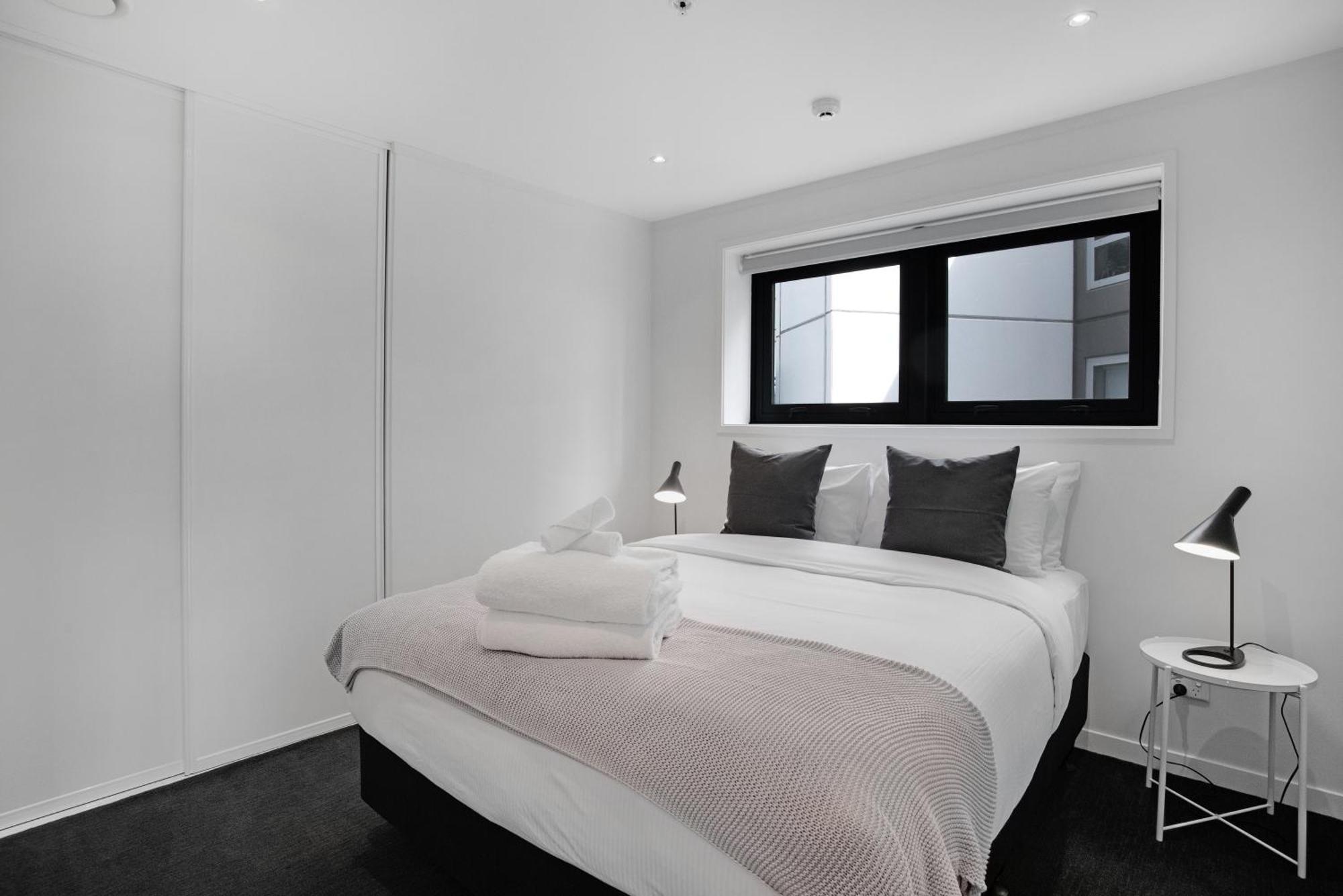 Skyline Serenade Apt With Skycity View And Parking オークランド エクステリア 写真