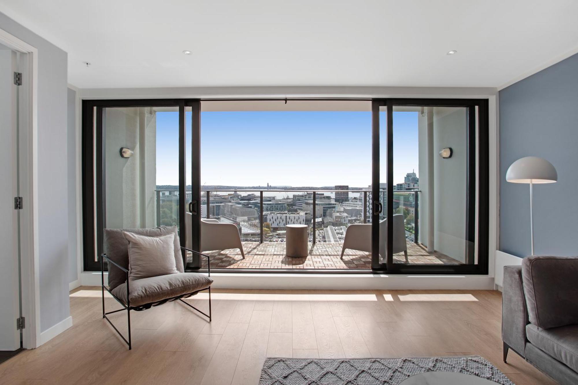 Skyline Serenade Apt With Skycity View And Parking オークランド エクステリア 写真